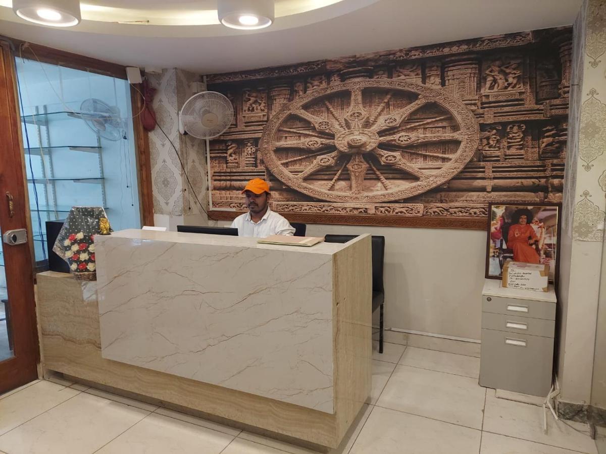 Aum Hotel Puttaparthi Dış mekan fotoğraf